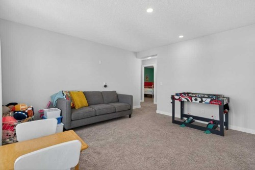 1091 Brightoncrest Green Se, Calgary, AB - Indoor