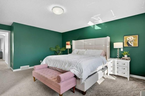 1091 Brightoncrest Green Se, Calgary, AB - Indoor Photo Showing Bedroom
