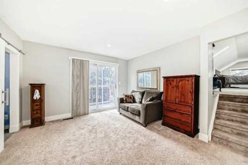 119 Pump Hill Bay Sw, Calgary, AB - Indoor