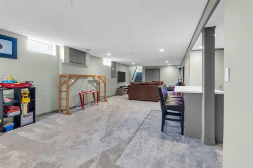 1215 Mapleglade Place Se, Calgary, AB - Indoor