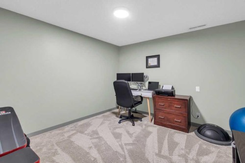 1215 Mapleglade Place Se, Calgary, AB - Indoor