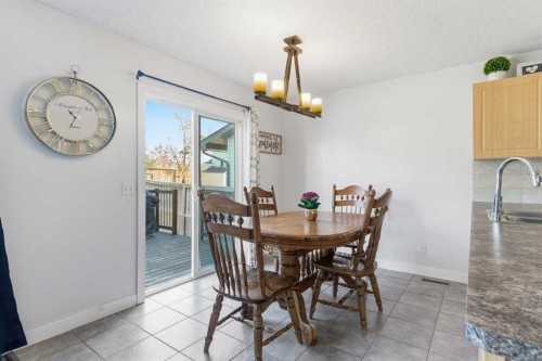 74 Evansbrooke Way Nw, Calgary, AB - Indoor Photo Showing Dining Room