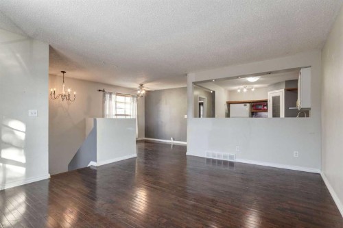 86 Eldorado Road Se, Airdrie, AB - Indoor