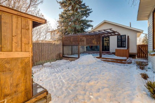 86 Eldorado Road Se, Airdrie, AB - Outdoor