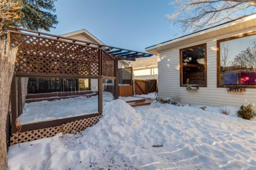 86 Eldorado Road Se, Airdrie, AB - Outdoor