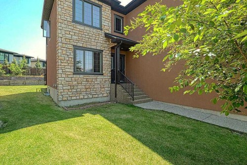16 Rockcliff Point Nw, Calgary, AB - Outdoor