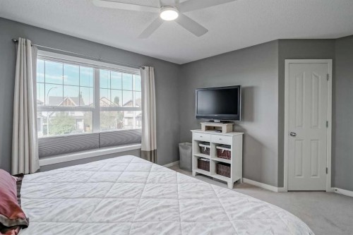 52 Autumn Court Se, Calgary, AB - Indoor Photo Showing Bedroom