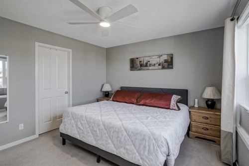 52 Autumn Court Se, Calgary, AB - Indoor Photo Showing Bedroom