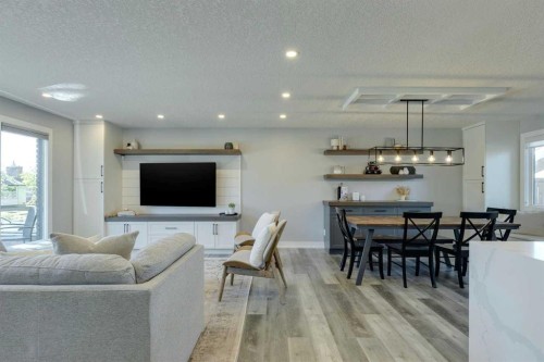 6616 Silverdale Road Nw, Calgary, AB - Indoor