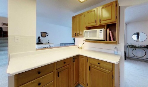 5402 12 Avenue, Edson, AB - Indoor Photo Showing Kitchen