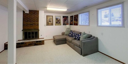 5402 12 Avenue, Edson, AB - Indoor