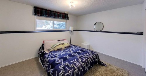 5402 12 Avenue, Edson, AB - Indoor Photo Showing Bedroom