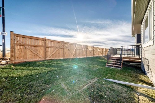 59 Versant Way Sw, Calgary, AB - Outdoor