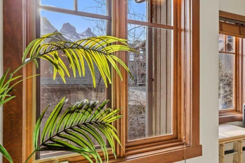 319-170 Crossbow Place, Canmore, AB - Indoor