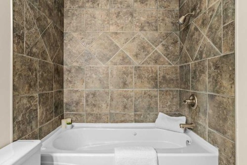 319-170 Crossbow Place, Canmore, AB - Indoor Photo Showing Bathroom