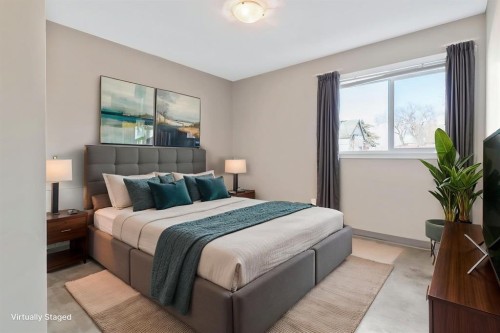 204E 6 Avenue, Strathmore, AB - Indoor Photo Showing Bedroom