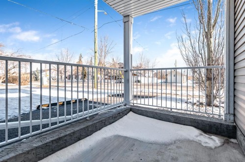 204E 6 Avenue, Strathmore, AB - Outdoor