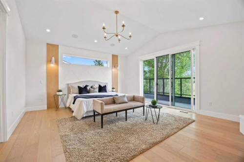 12 Vardana Place Nw, Calgary, AB - Indoor