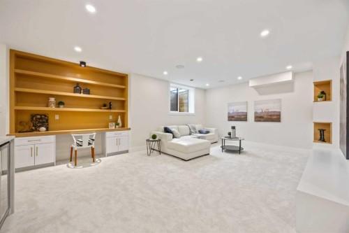 12 Vardana Place Nw, Calgary, AB - Indoor