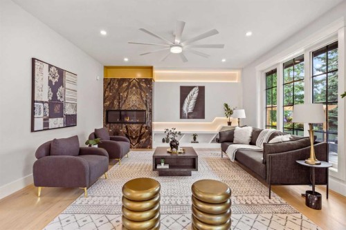 12 Vardana Place Nw, Calgary, AB - Indoor Photo Showing Living Room