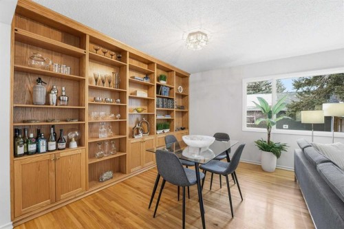 67 Woodlark Drive Sw, Calgary, AB - Indoor Photo Showing Other Room