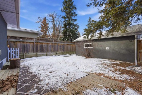 67 Woodlark Drive Sw, Calgary, AB - Outdoor