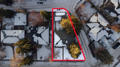 67 Woodlark Drive Sw, Calgary, AB - Outdoor