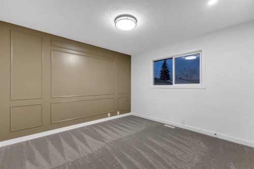 16 Faldale Close Ne, Calgary, AB - Indoor Photo Showing Other Room