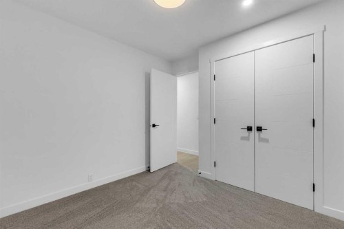 16 Faldale Close Ne, Calgary, AB - Indoor Photo Showing Other Room