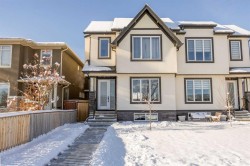 4635 79 Street NW Calgary, AB T3B 2P1