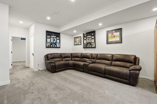 4635 79 Street Nw, Calgary, AB - Indoor