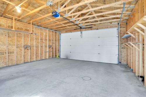 201 Copperstone Terrace Se, Calgary, AB - Indoor Photo Showing Garage