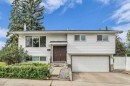 403 Queen Alexandra Way Se, Calgary, AB  - Outdoor 