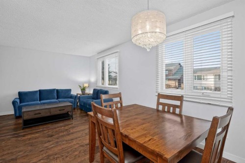 68 Cedarwood Hill Sw, Calgary, AB - Indoor Photo Showing Dining Room