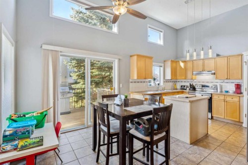 22 Country Hills Cove Nw, Calgary, AB - Indoor