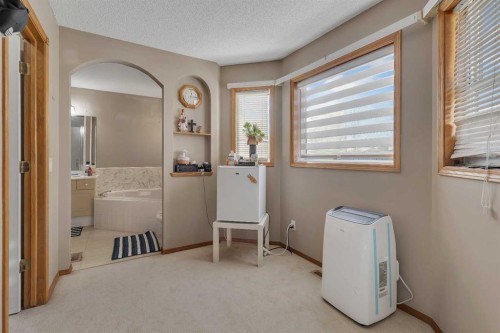 710 Coral Springs Boulevard Ne, Calgary, AB - Indoor