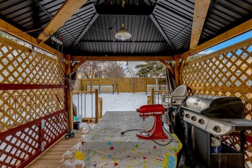 710 Coral Springs Boulevard Ne, Calgary, AB -  With Exterior