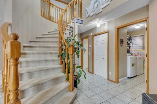 710 Coral Springs Boulevard Ne, Calgary, AB - Indoor Photo Showing Other Room