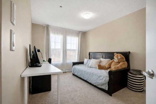 321-402 Marquis Lane Se, Calgary, AB - Indoor