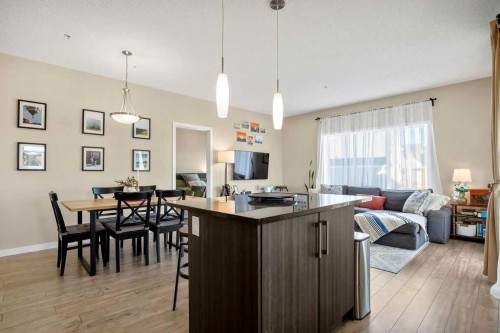 321-402 Marquis Lane Se, Calgary, AB - Indoor