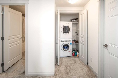 498 Sherwood Boulevard Nw, Calgary, AB - Indoor Photo Showing Laundry Room