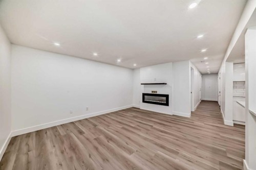304 Huntbourne Hill Ne, Calgary, AB - Indoor