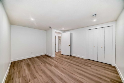 304 Huntbourne Hill Ne, Calgary, AB - Indoor Photo Showing Other Room
