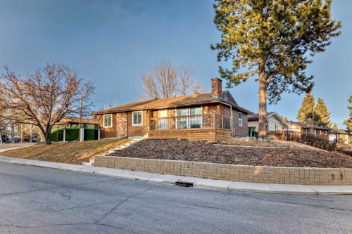 304 Huntbourne Hill Ne, Calgary, AB - Outdoor