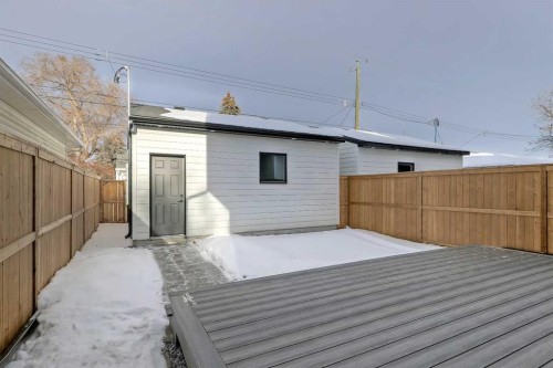 1728 19 Avenue Nw, Calgary, AB - Outdoor With Exterior