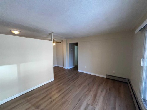 416-1222 13 Avenue Sw, Calgary, AB - Indoor Photo Showing Other Room