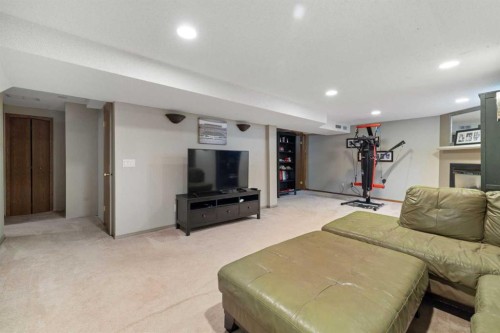 156 Woodfield Road Sw, Calgary, AB - Indoor Photo Showing Basement