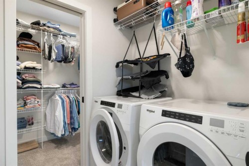 78 Silverton Glen Crescent Sw, Calgary, AB - Indoor Photo Showing Laundry Room