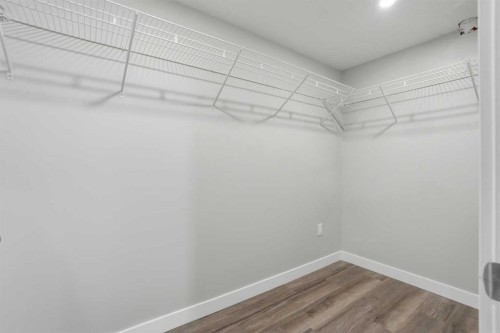 236 Fairview Drive Se, Calgary, AB - Indoor With Storage