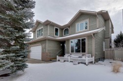 86 Sunvista Close SE Calgary, AB T2X 2S2